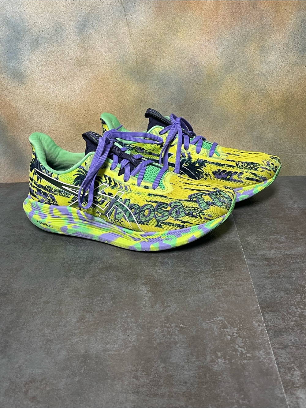 Asics Noosa Tri 14 Women's Running Shoes Safety Yellow/Midnight Size 7.5B - Picture 2 of 16
